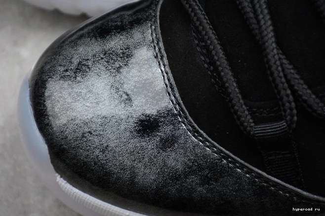 Jordan 11 528895-010 Air "barons" Low Retro 0717